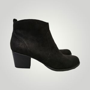 Franco Sarto Shoes Womens 10M Black Booties Ankle Boots Huette Block Heel